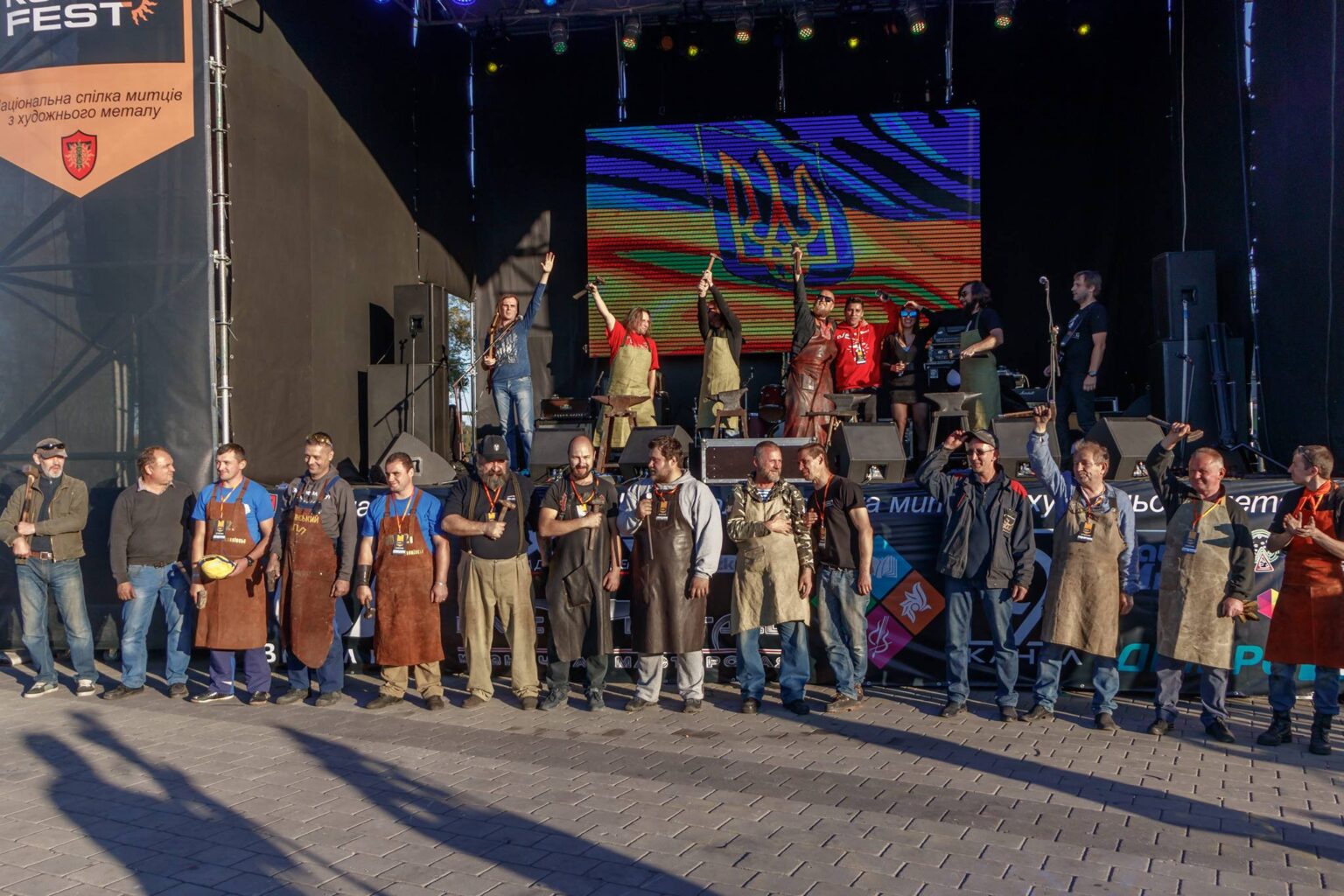 Grand_opening_of_the_festival_by_performing_the_anthem_of_Ukraine.jpg